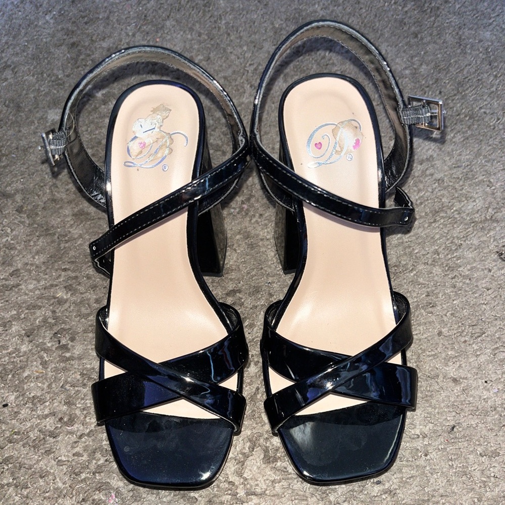 Size 5.5 Women’s heels